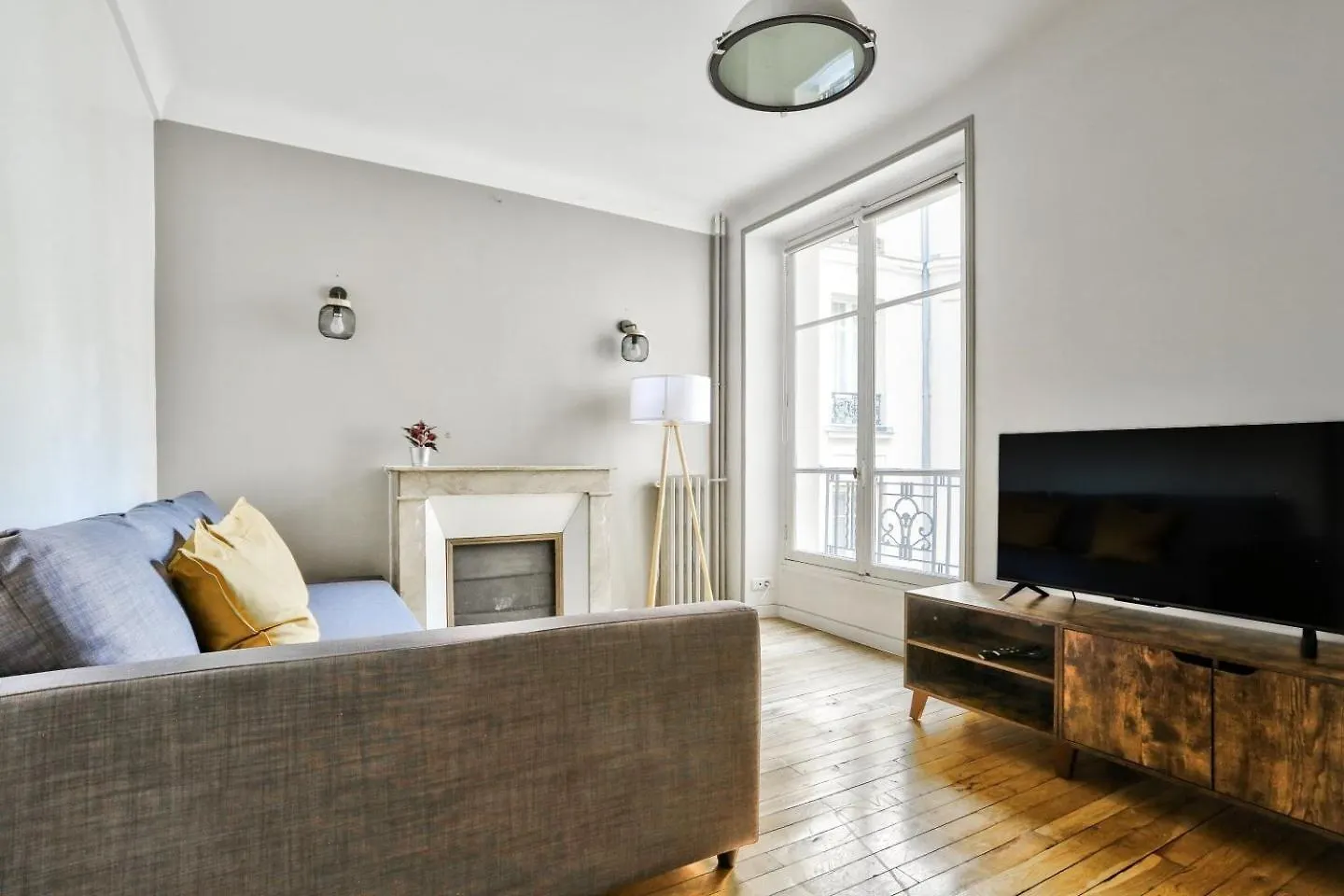Le Marais Charmant Appartement Paris Free Netflix